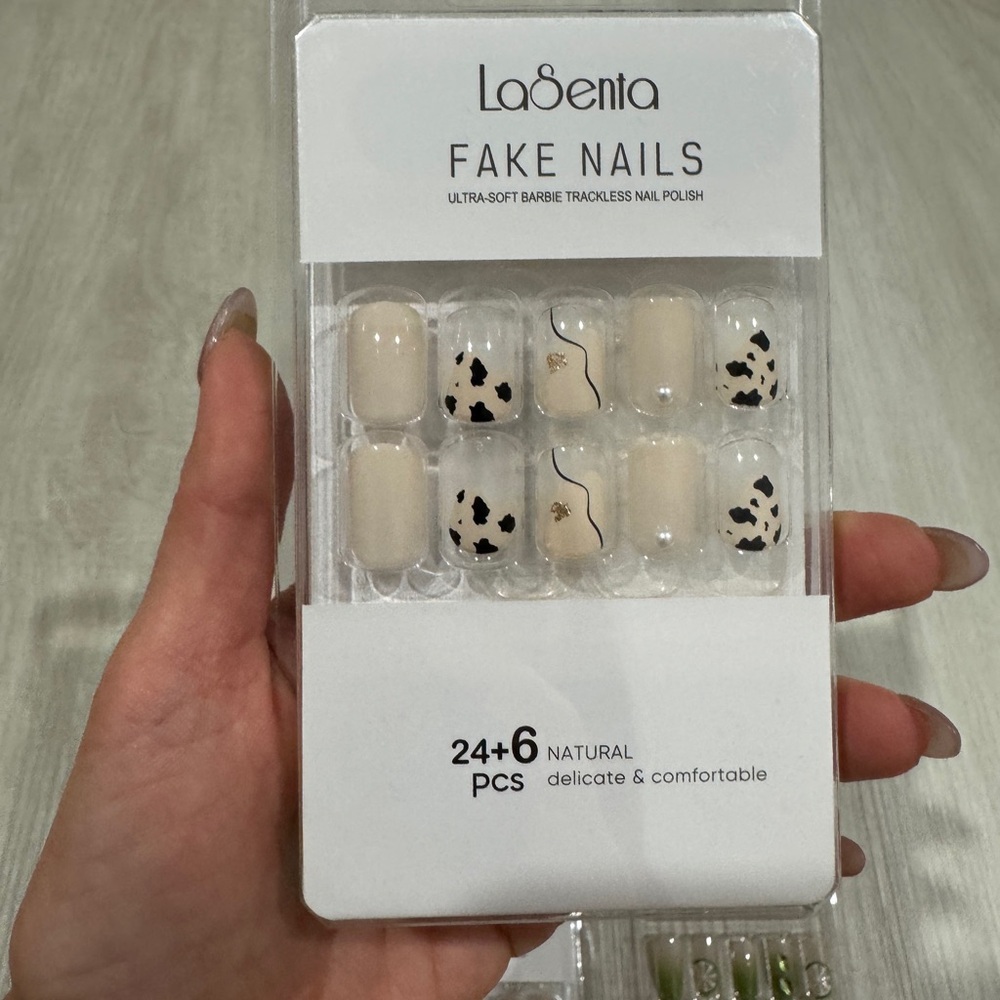 Fake Nails Set - Multicolor - Picture 2 of 5